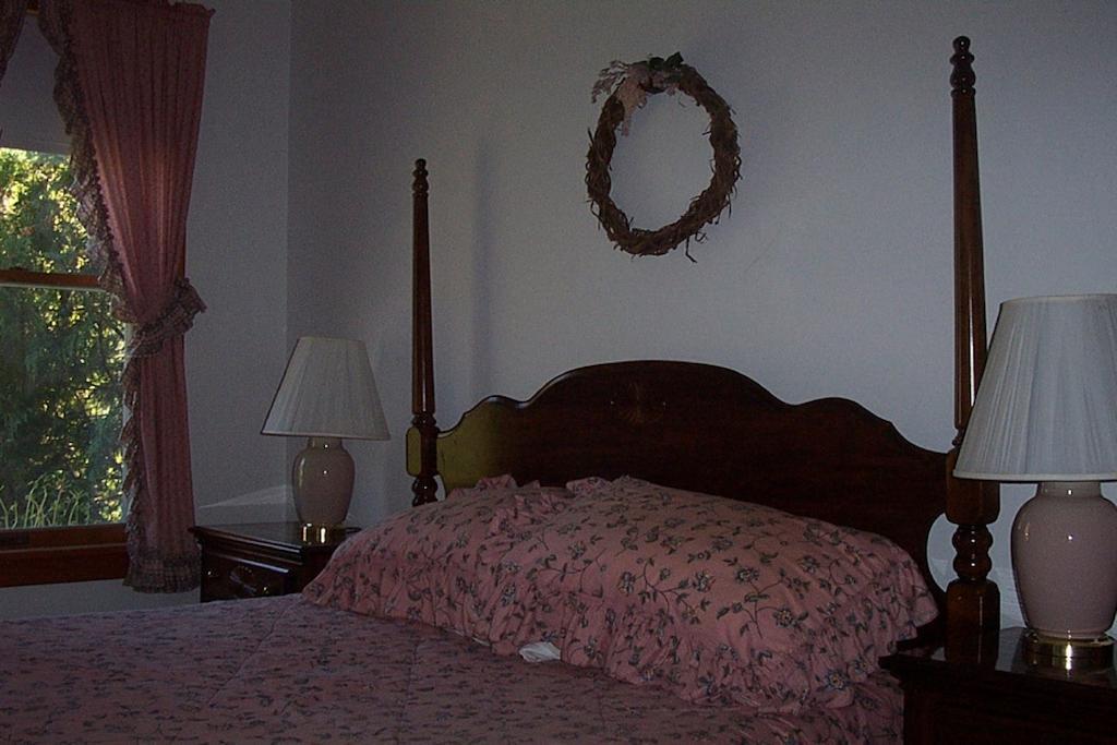 Chesapeake Inn Of レノックス 部屋 写真