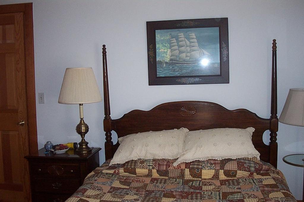 Chesapeake Inn Of レノックス 部屋 写真
