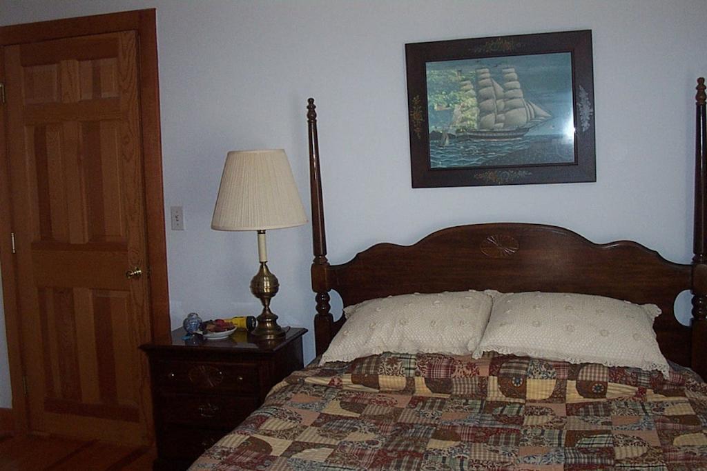 Chesapeake Inn Of レノックス 部屋 写真